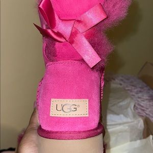 Mini Bailey Bow ll Size 10 - Ugg Boots